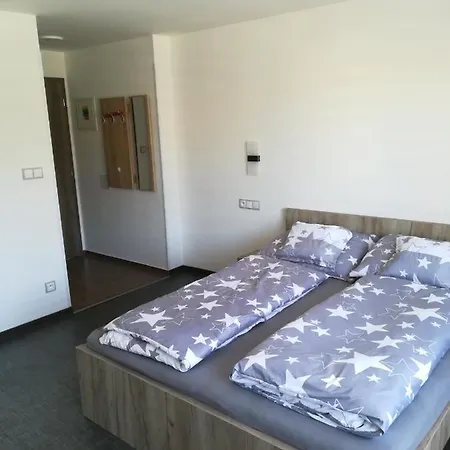 Sapara 3* Velke Bilovice